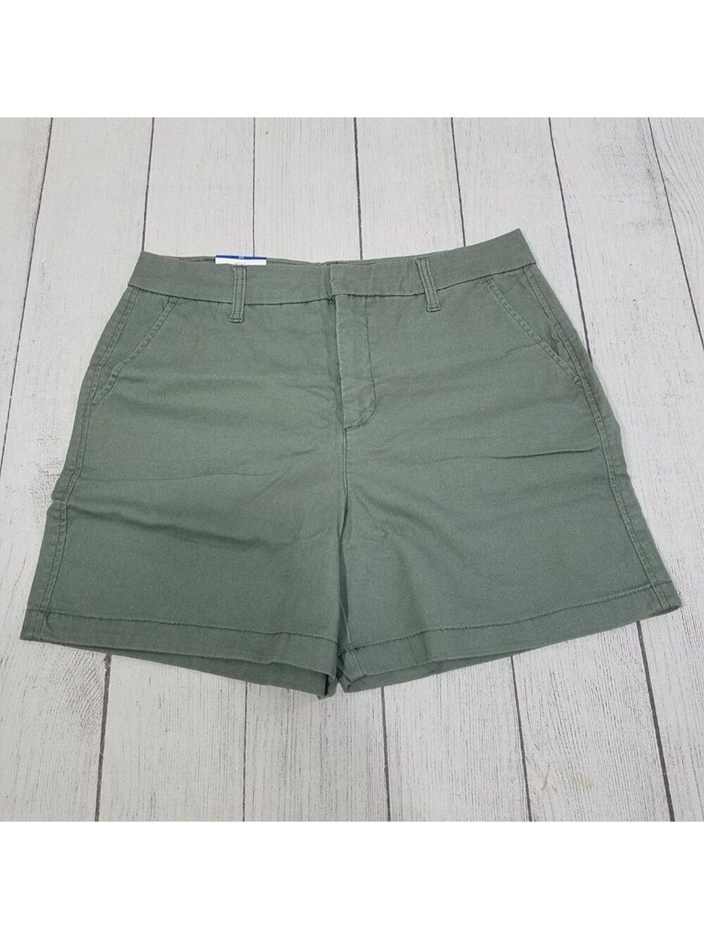 Gloria Vanderbilt Chino Shorts Womens Size 10 Green